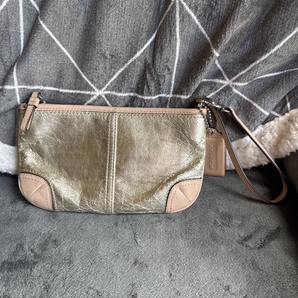 Coach Metro Metallic Champagne Gold Tote & Two Matching Wristlets - Picture 7 of 13